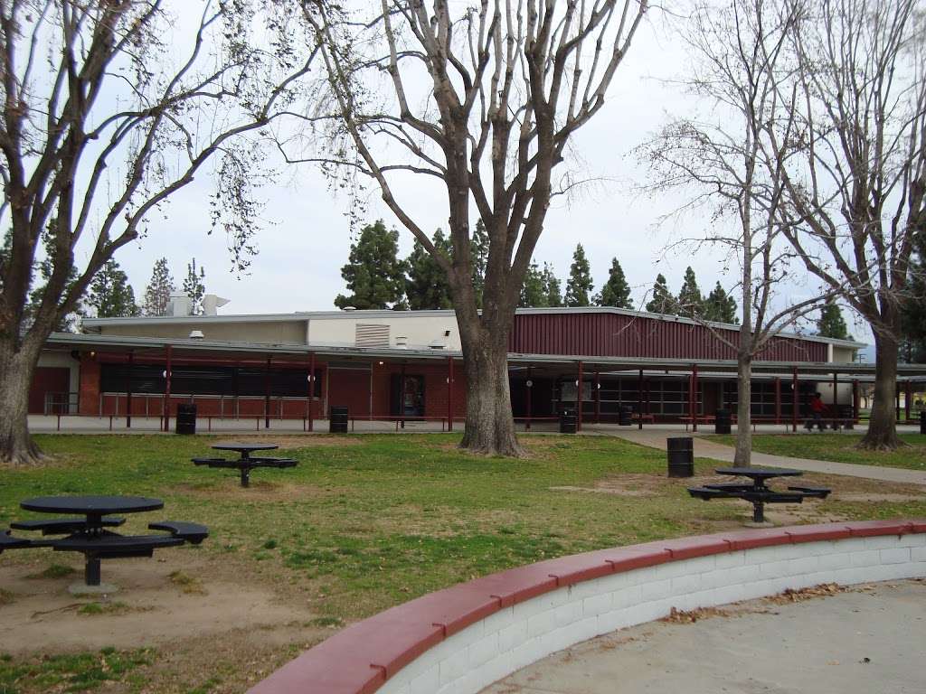 Covina High School | 463 S Hollenbeck Ave, Covina, CA 91723, USA | Phone: (626) 974-6020