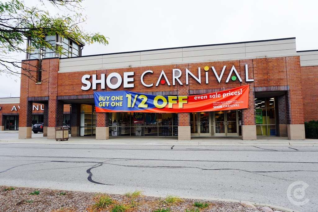 Shoe Carnival | 195 IL-83, Elmhurst, IL 60126 | Phone: (630) 832-1086