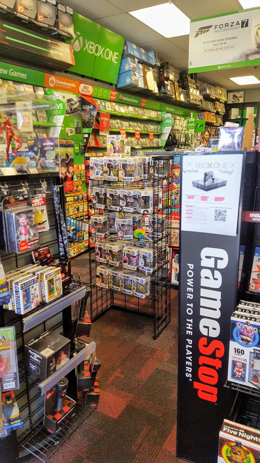 GameStop | 111 Hulst Dr Ste 711, Matamoras, PA 18336, USA | Phone: (570) 491-2350