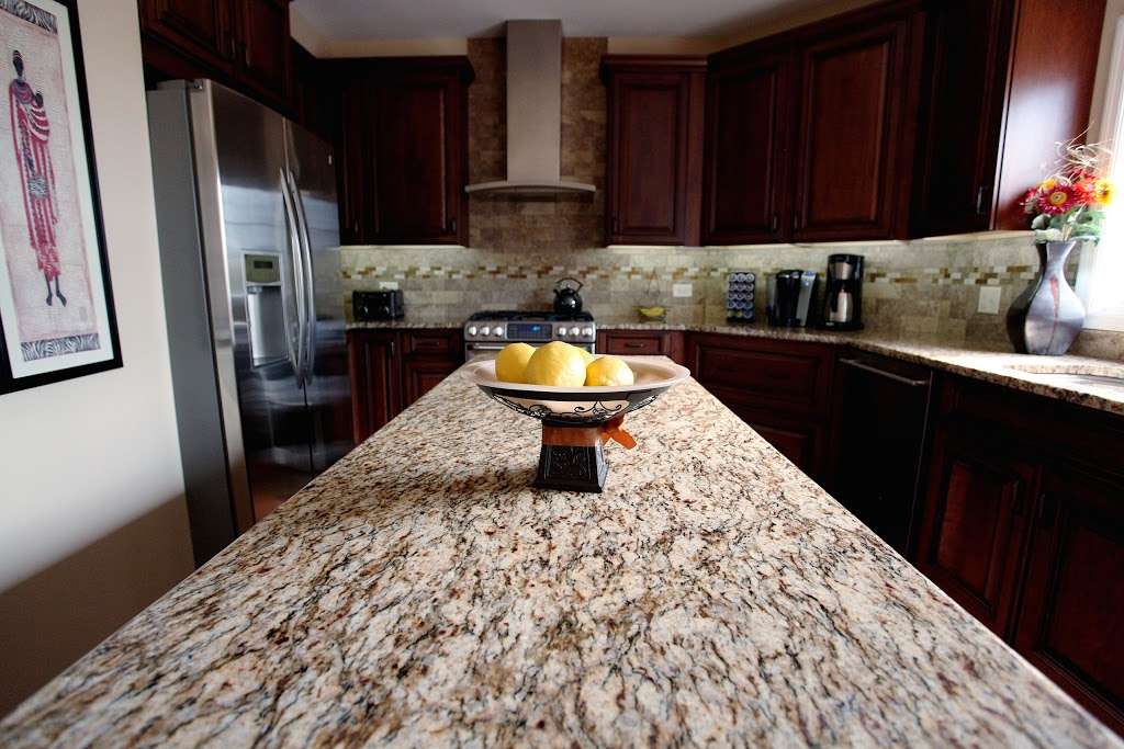 Century Kitchens & Bath | 39133 N, US-41, Wadsworth, IL 60083 | Phone: (847) 395-3418