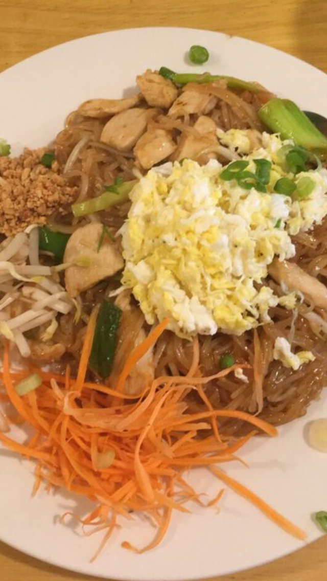 Bodhi Thai Bistro | 1800 S Jefferson St, Chicago, IL 60616, USA | Phone: (312) 492-8424