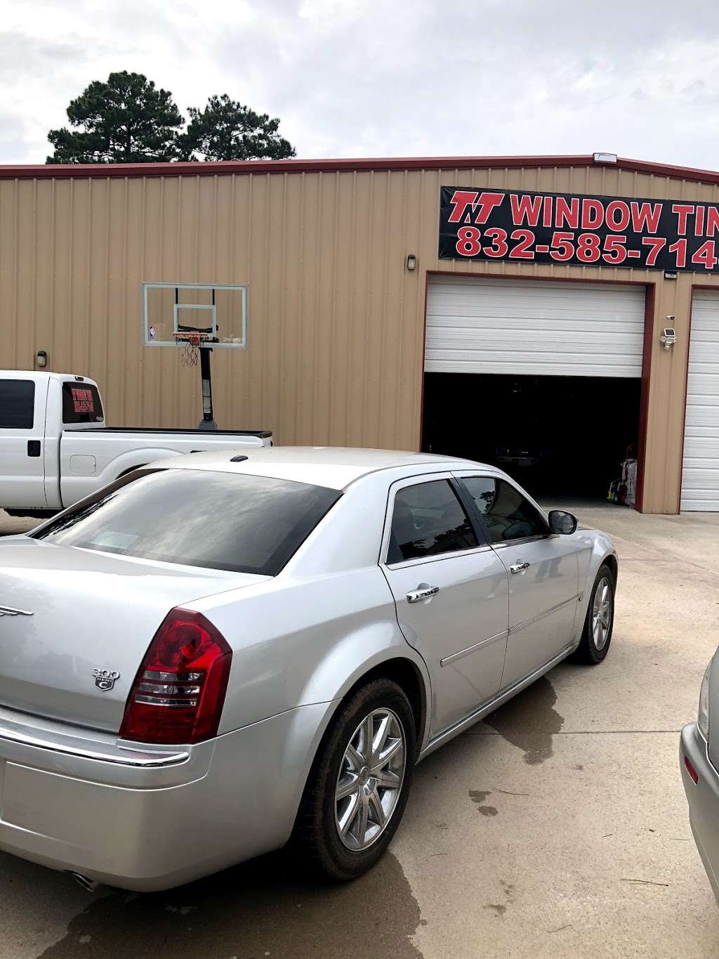 TNT Window Tint | 33027 Tamina Rd, Magnolia, TX 77354, USA | Phone: (832) 585-7148