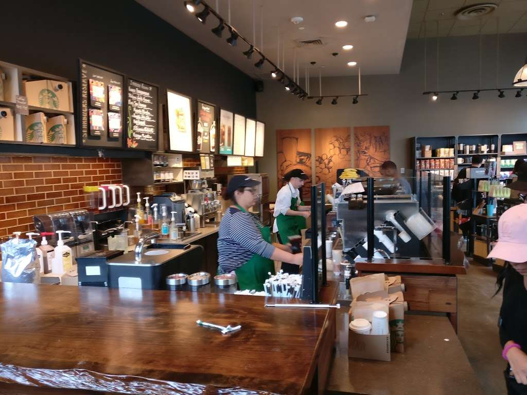 Starbucks | 639 N Broadway, Los Angeles, CA 90012, USA | Phone: (213) 680-7825