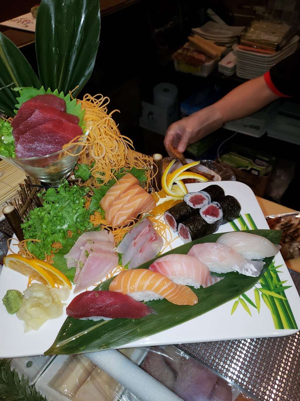 Mizuki Asian Fusion and Hibachi | 1033 US-46, Ledgewood, NJ 07852 | Phone: (973) 584-8880