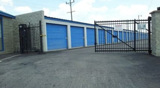 Storage Express | 5800 E Main St, Avon, IN 46123, USA | Phone: (317) 855-0433