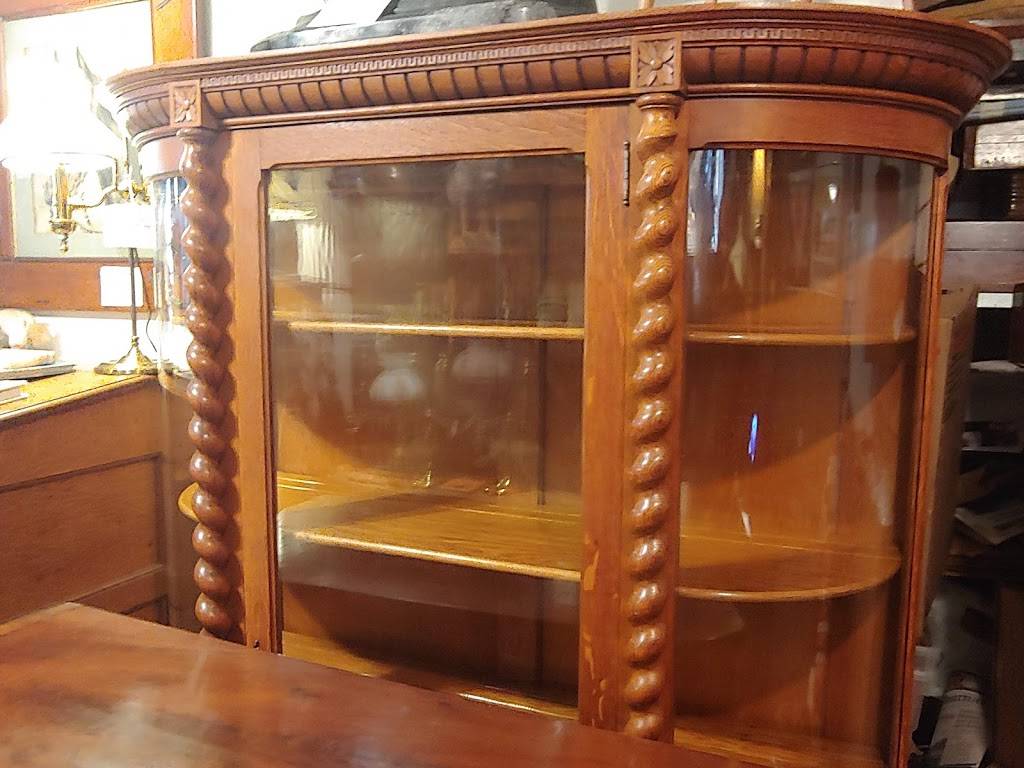 Clairebourne Antiques | 4623, 4648 Nicholasville Rd, Lexington, KY 40515, USA | Phone: (859) 272-4648