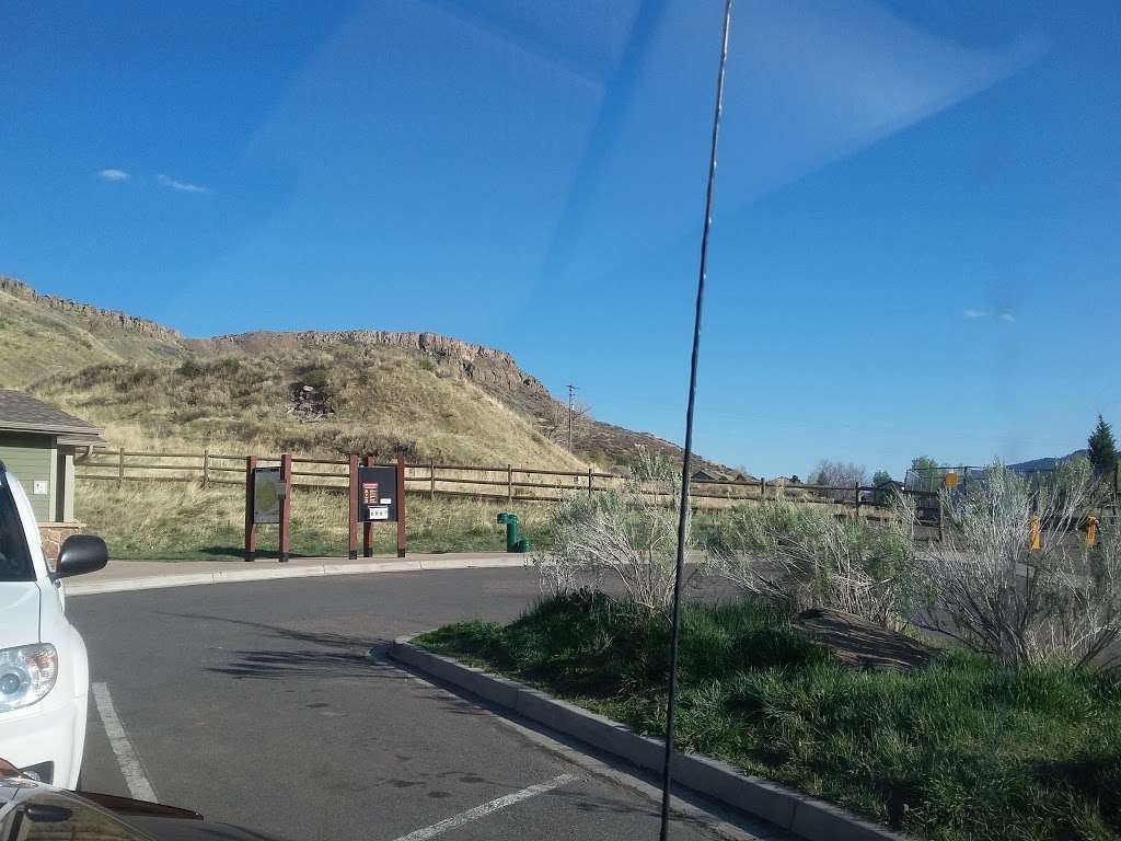 North Table Loop Trailhead | Golden, CO 80403