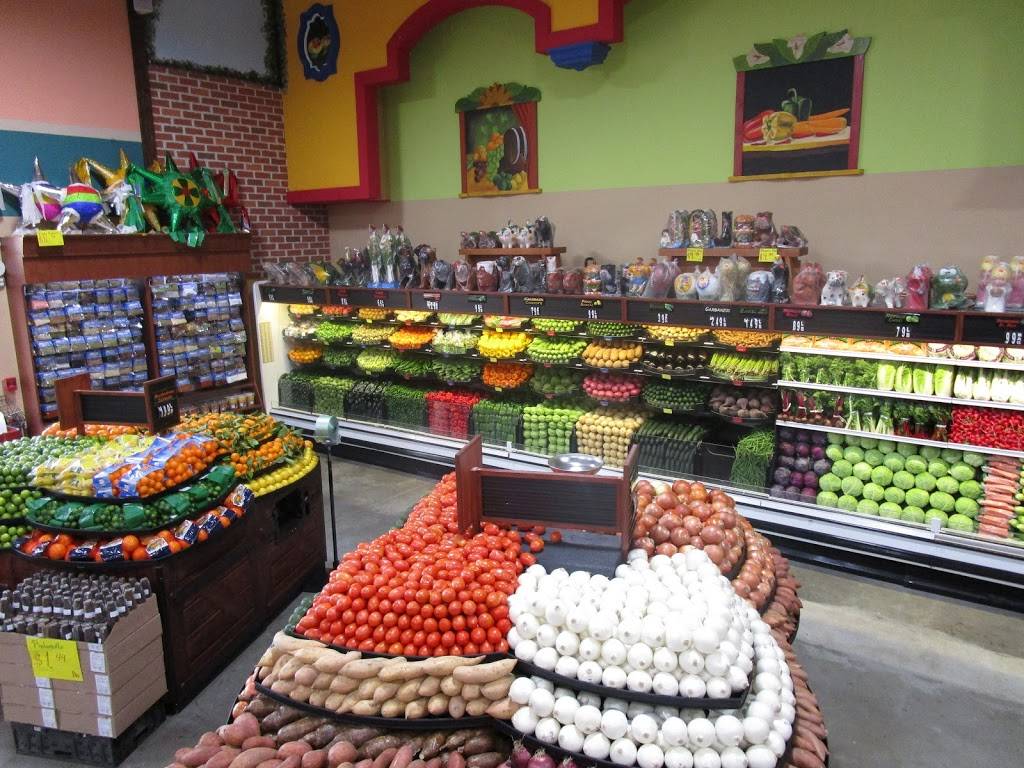 Los Reyes Market | 2303 S Union Ave, Bakersfield, CA 93307, USA | Phone: (661) 885-9851