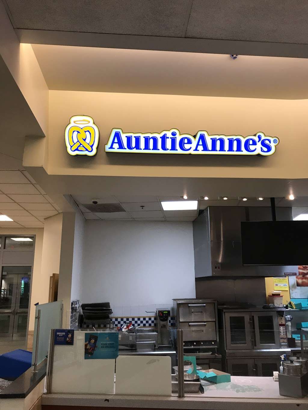 Auntie Annes | 530 John F Kennedy Memorial Hwy, Newark, DE 19702, USA | Phone: (302) 757-9578