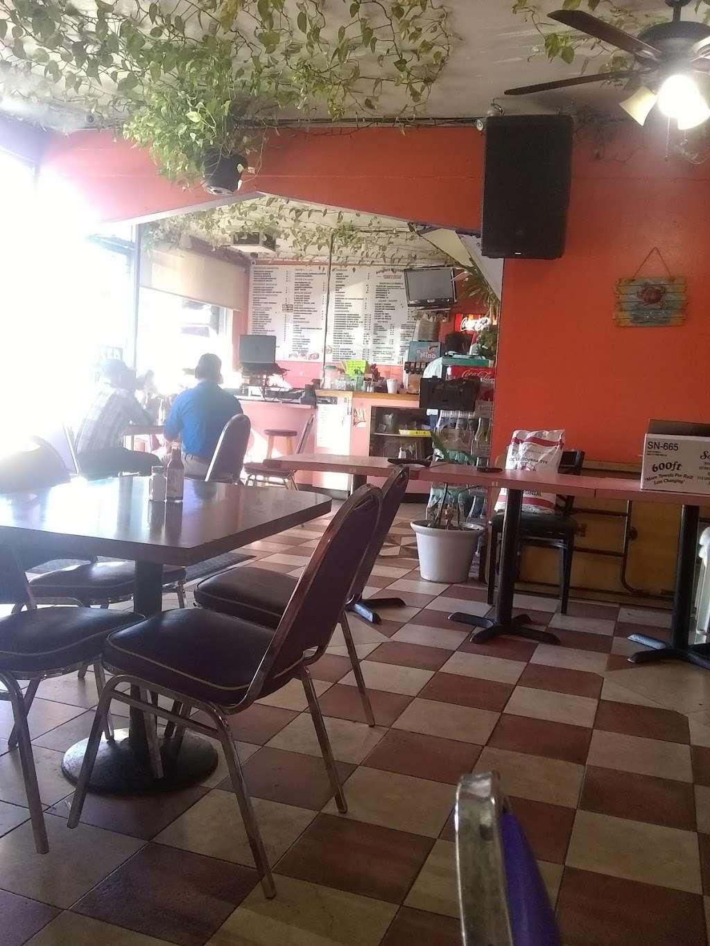 Ranchos Taco Shop And Seafood | 744 N Midway Dr, Escondido, CA 92027, USA | Phone: (760) 546-4015