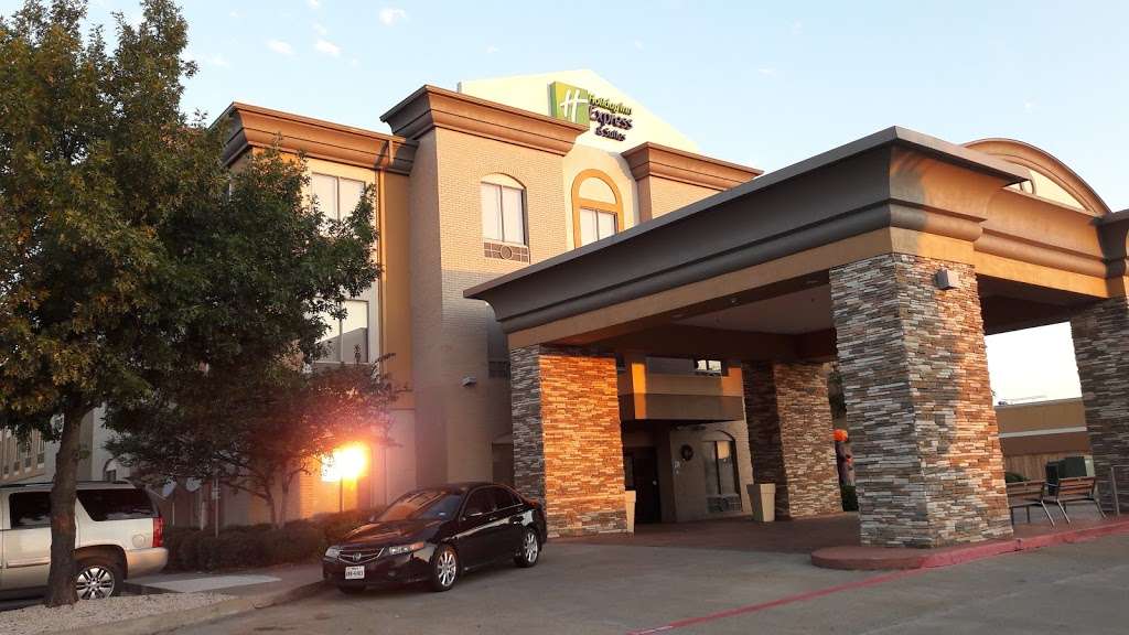 Holiday Inn Express & Suites Duncanville | 1035 E Hwy 67, Duncanville, TX 75137, USA | Phone: (972) 298-8000