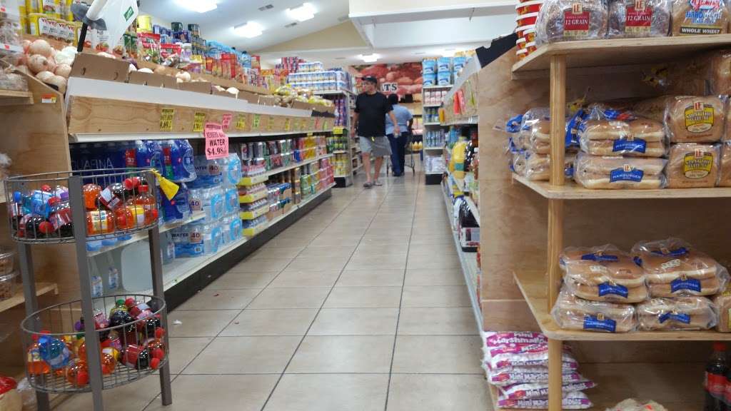 El Aguila Supermarket | 216 Emerson Dr NW, Palm Bay, FL 32907 | Phone: (321) 953-6004