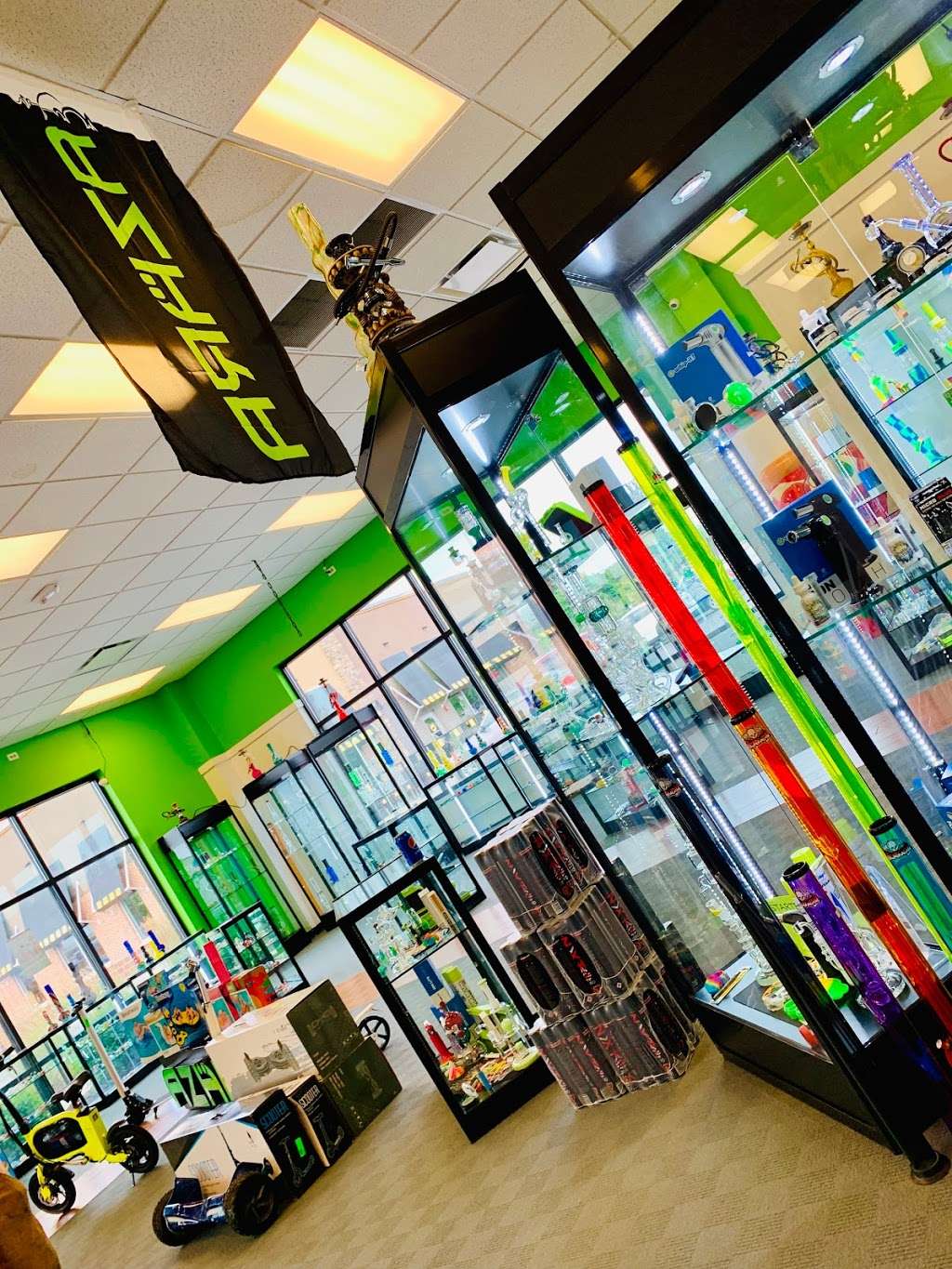 Azara Smoke N Vape : Milwaukee, WI | 3658 S 27th St, Milwaukee, WI 53221 | Phone: (414) 763-0008