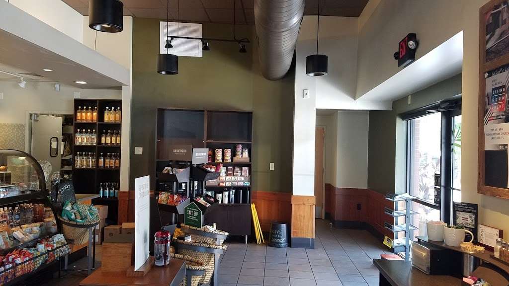 Starbucks | 4670 N Socrum Loop Rd, Lakeland, FL 33809, USA | Phone: (863) 859-0313