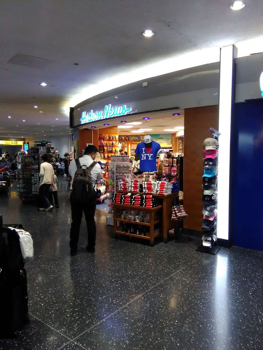 Hudson News, Terminal A | Newark, NJ 07114