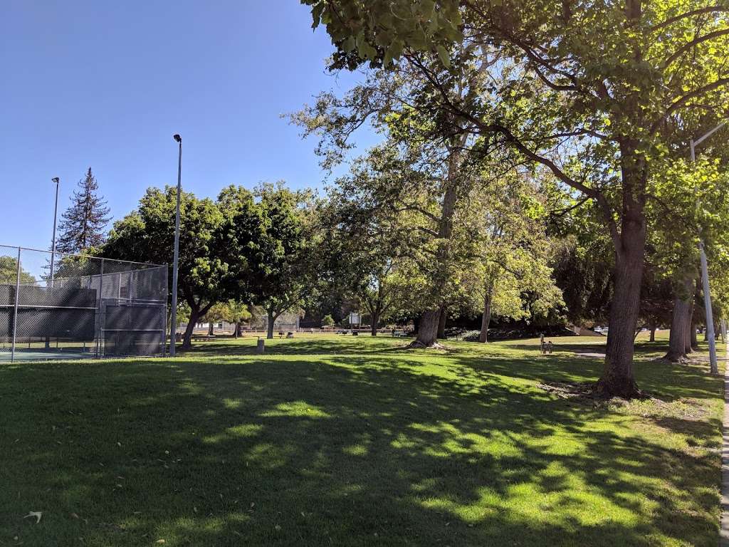 Earl R. Carmichael Park | 3445 Benton St, Santa Clara, CA 95051, USA | Phone: (408) 984-5183