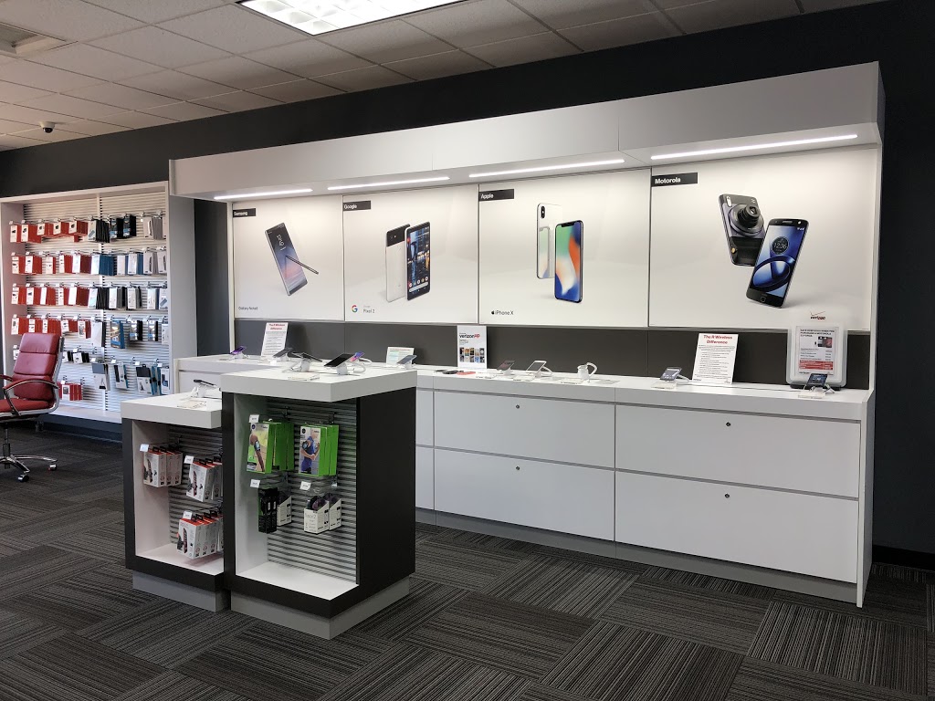 Verizon Authorized Retailer / RW - Foxborough, Ma | 211 North St, Foxborough, MA 02035, USA | Phone: (774) 215-6127