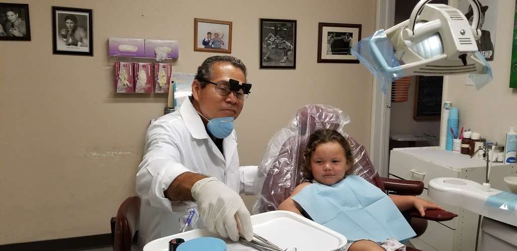 Carlos Y. Leal DDS | 659 E 15th St # B, Upland, CA 91786, USA | Phone: (909) 946-8304