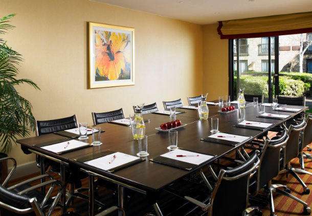 Cheshunt Marriott Hotel | Halfhide Ln, Broxbourne EN10 6NG, UK | Phone: 01992 451245