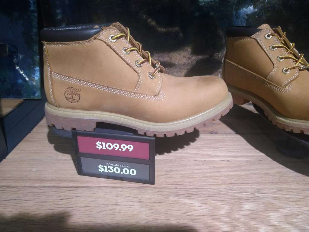 Timberland Factory Store | 1 Premium Outlet Blvd, Ste 488, Wrentham, MA 02093 | Phone: (508) 384-5780