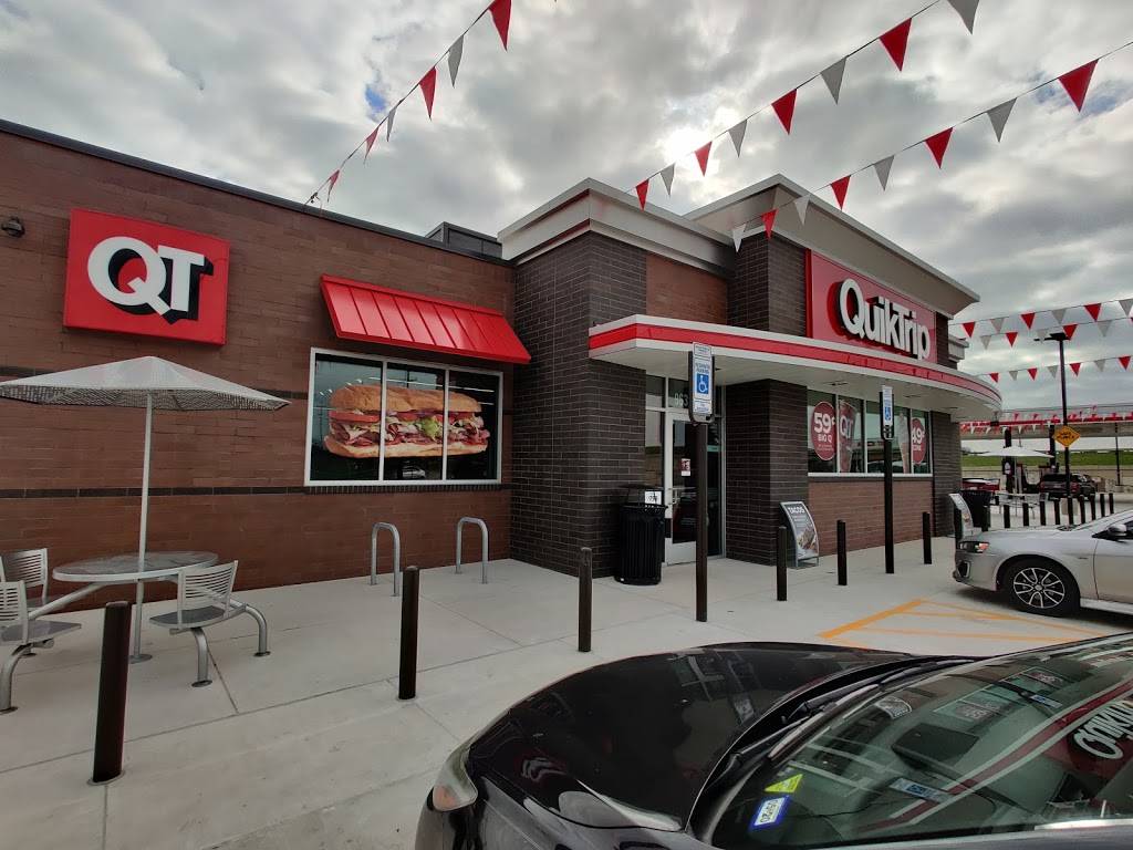 Quiktrip | 9630 S Zarzamora St, San Antonio, TX 78224, USA | Phone: (210) 928-9064