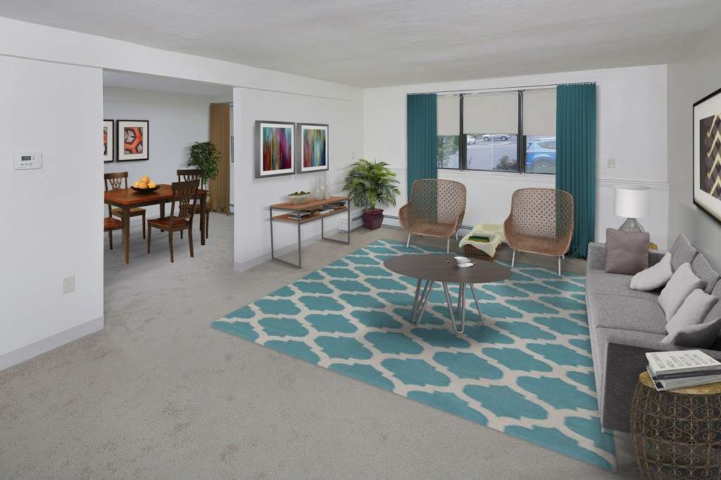 Oxford Apartments | 15 Sumner St, Stoughton, MA 02072, USA | Phone: (781) 341-0164 Oxford Apartments | 15 Sumner St, Stoughton, MA 02072, USA | Phone: (781) 341-0164