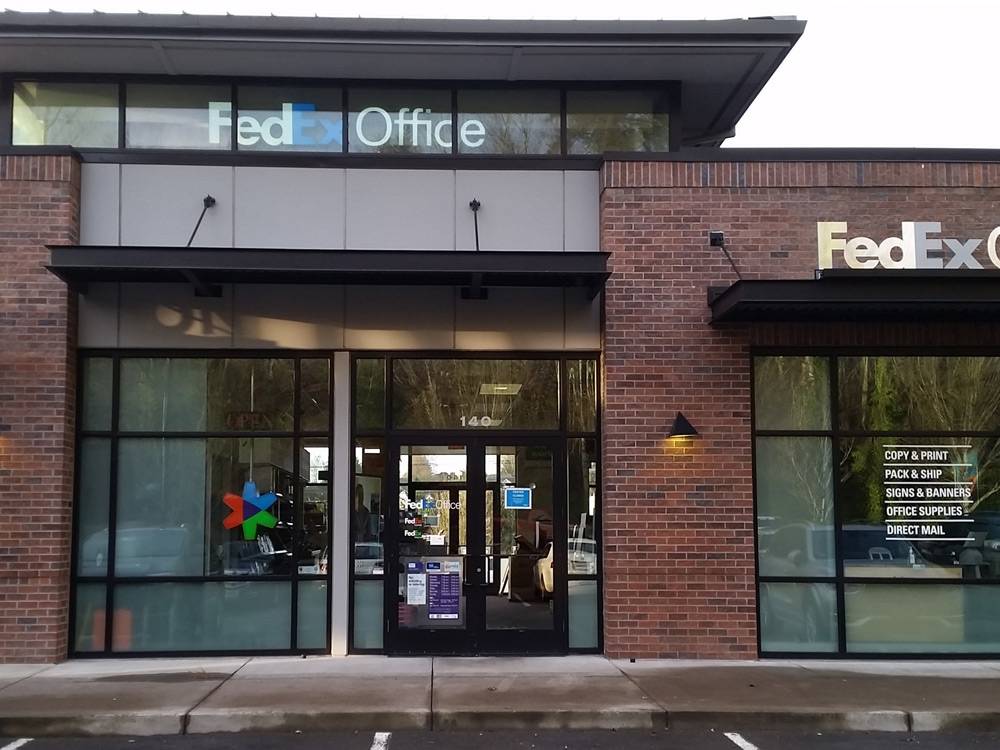 FedEx Office Print & Ship Center | 7421 SW Barbur Blvd Suite 140, Portland, OR 97219, USA | Phone: (503) 245-0474