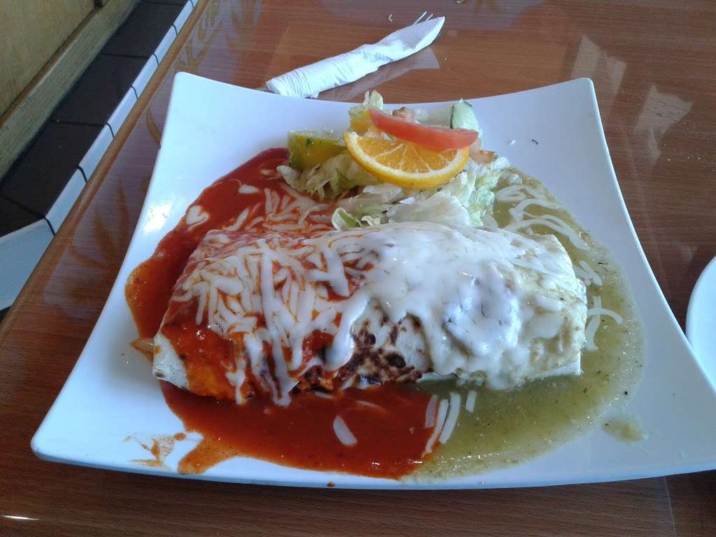 Mariscos Ixtapa | 1710 W Chapman Ave, Orange, CA 92868, USA | Phone: (714) 602-8135