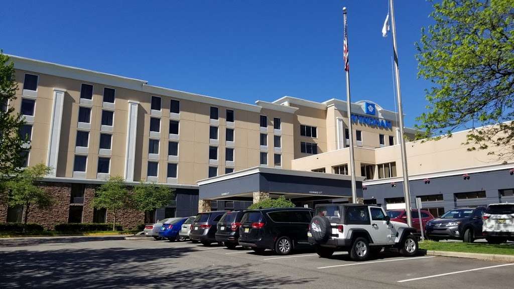 Wyndham Philadelphia - Bucks County | 4700 E Street Rd, Feasterville-Trevose, PA 19053, USA | Phone: (215) 364-2000