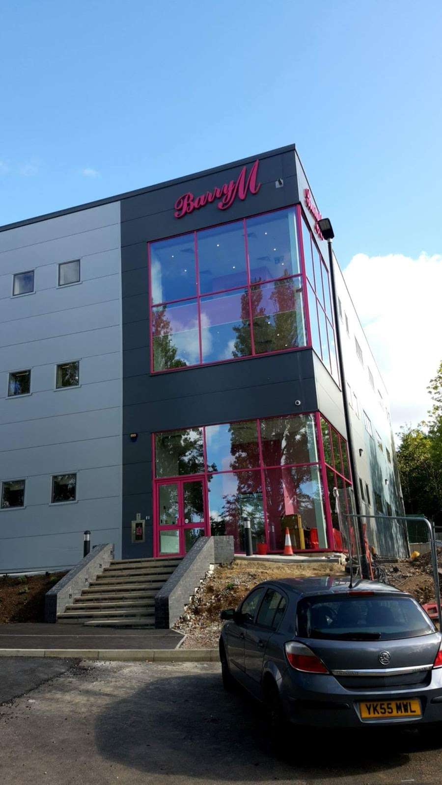 Barry M Cosmetics | 1, Bittacy Business Centre, Mill Hill East, London NW7 1BA, UK | Phone: 020 8349 2992