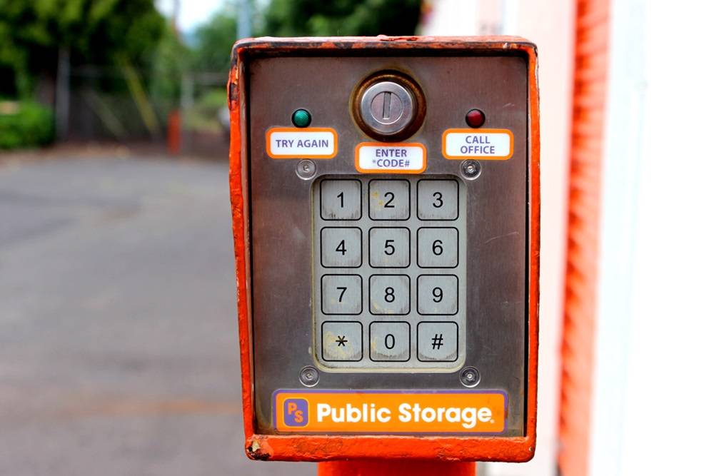 Public Storage | 6525 N Lombard St, Portland, OR 97203, USA | Phone: (503) 715-2681