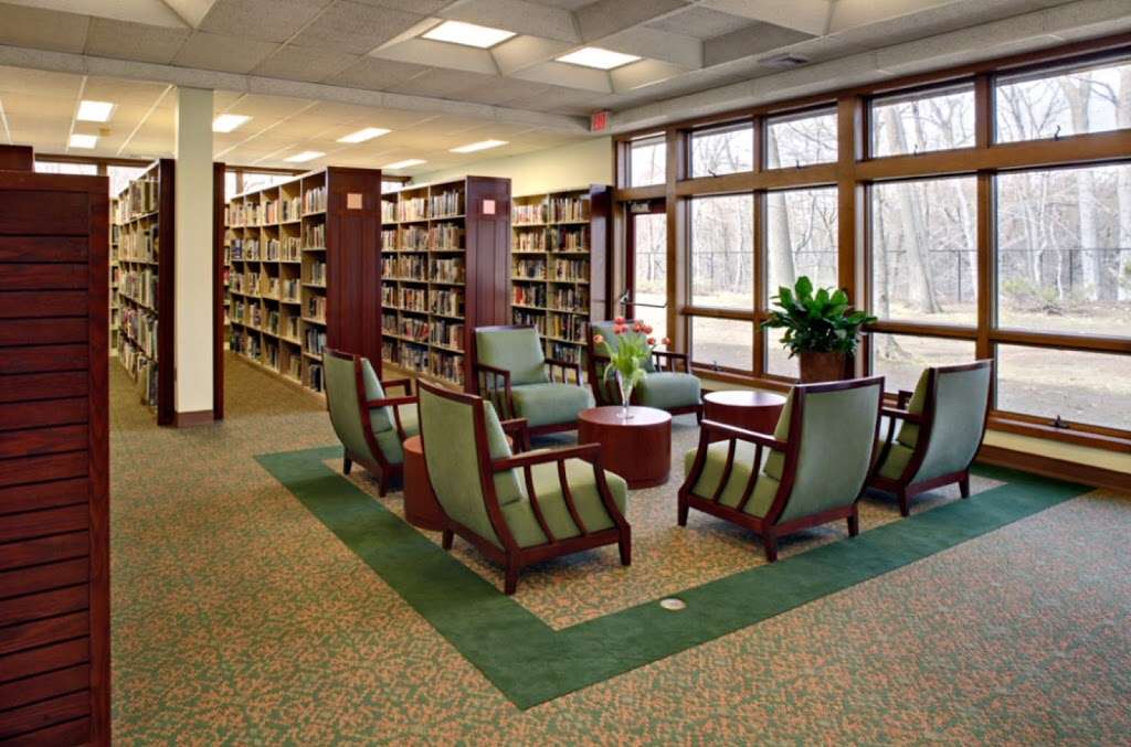 River Vale Public Library | 412 Rivervale Rd, River Vale, NJ 07675, USA | Phone: (201) 391-2323