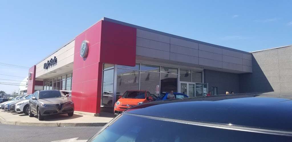 Alfa Romeo & FIAT of Maple Shade | 587 NJ-38, Maple Shade Township, NJ 08052 | Phone: (877) 484-0073