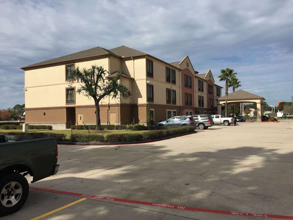 Best Western Plus North Houston Inn & Suites | 14753 North Fwy, Houston, TX 77090 | Phone: (281) 873-7575