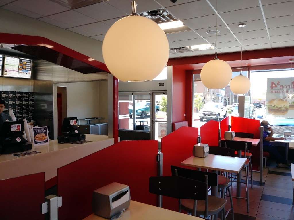 Jack in the Box | 1125 N 51st Ave, Phoenix, AZ 85043, USA | Phone: (602) 442-2155