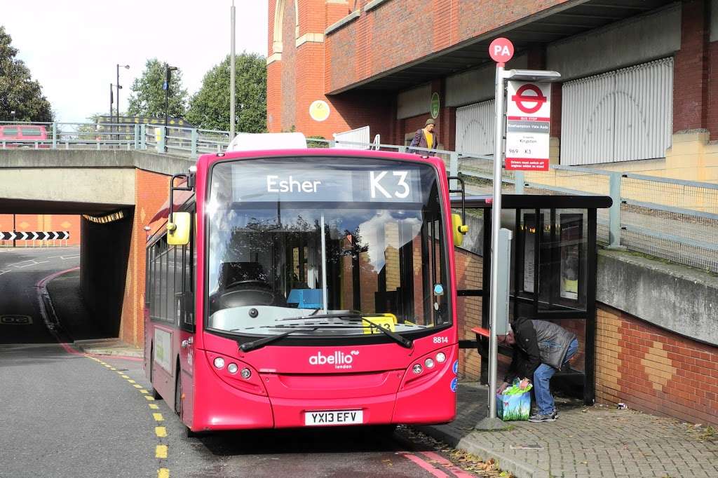 Roehampton Vale Asda (Stop PA) | Wimbledon, London SW15 3AN, UK