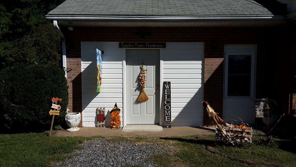 Country Barn Primitives | 7119 Chancellor Rd, Fredericksburg, VA 22407, USA | Phone: (540) 207-7598