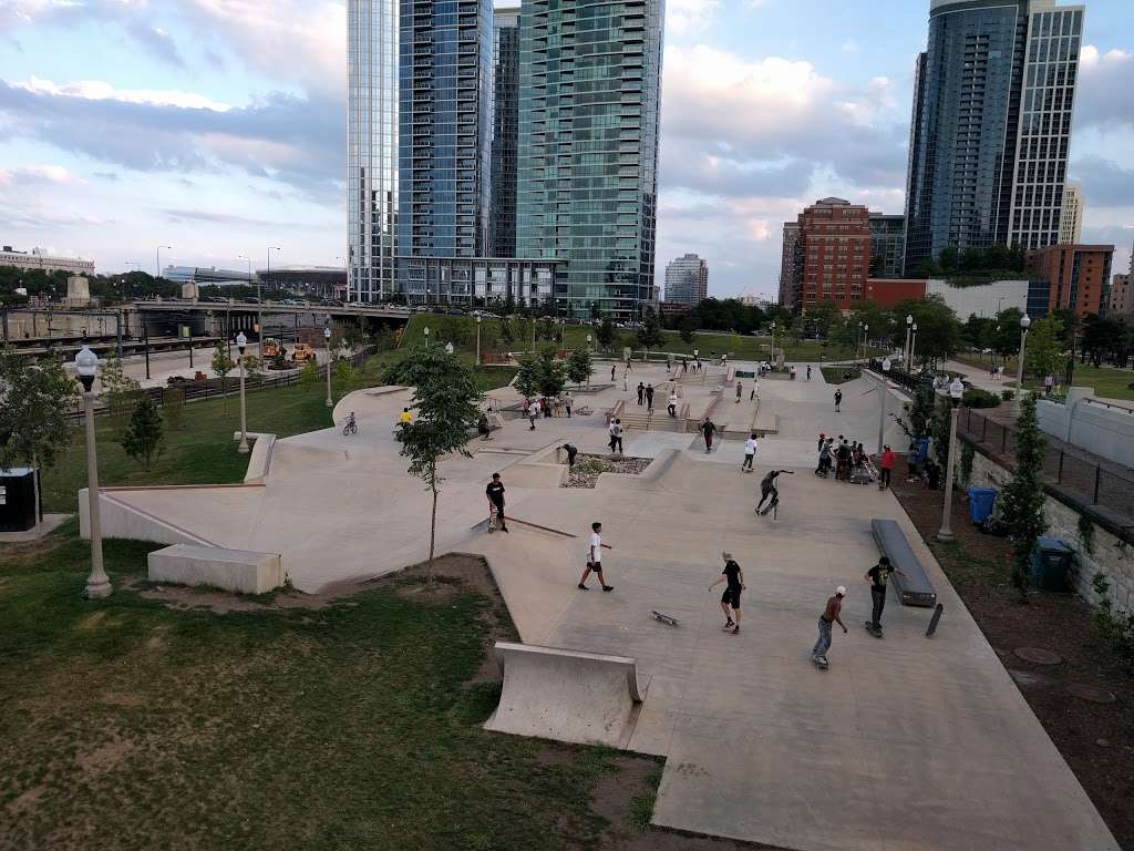 Grant Skate Park | 1135 S Michigan Ave, Chicago, IL 60605, USA | Phone: (312) 742-3918