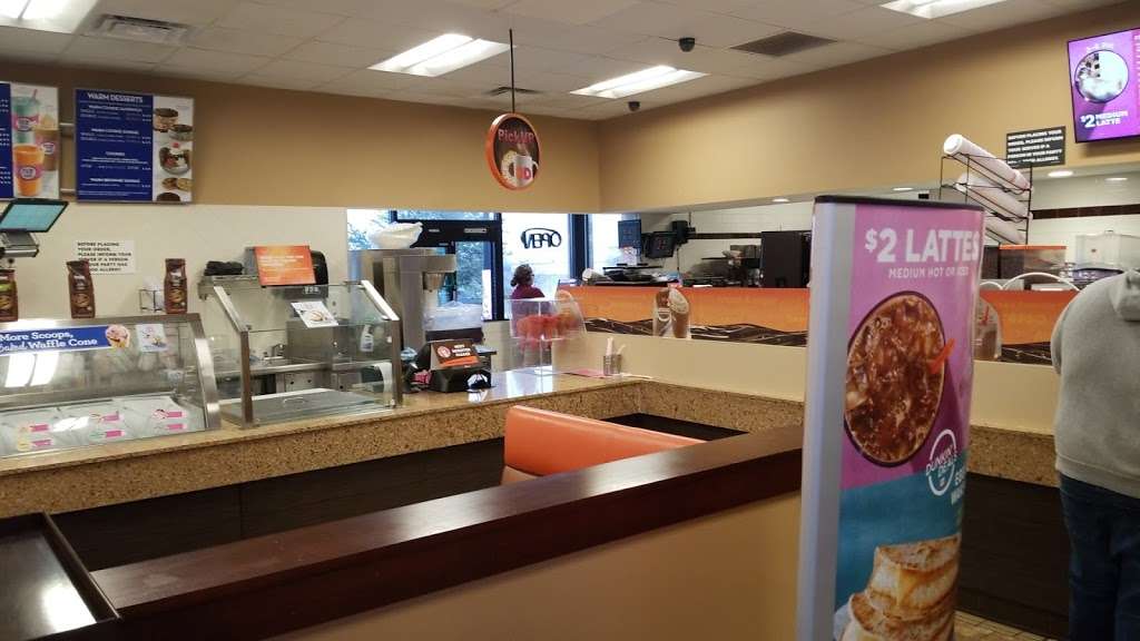 Dunkin Donuts | 14600 County Road 565, Groveland, FL 34736, USA | Phone: (352) 429-0503