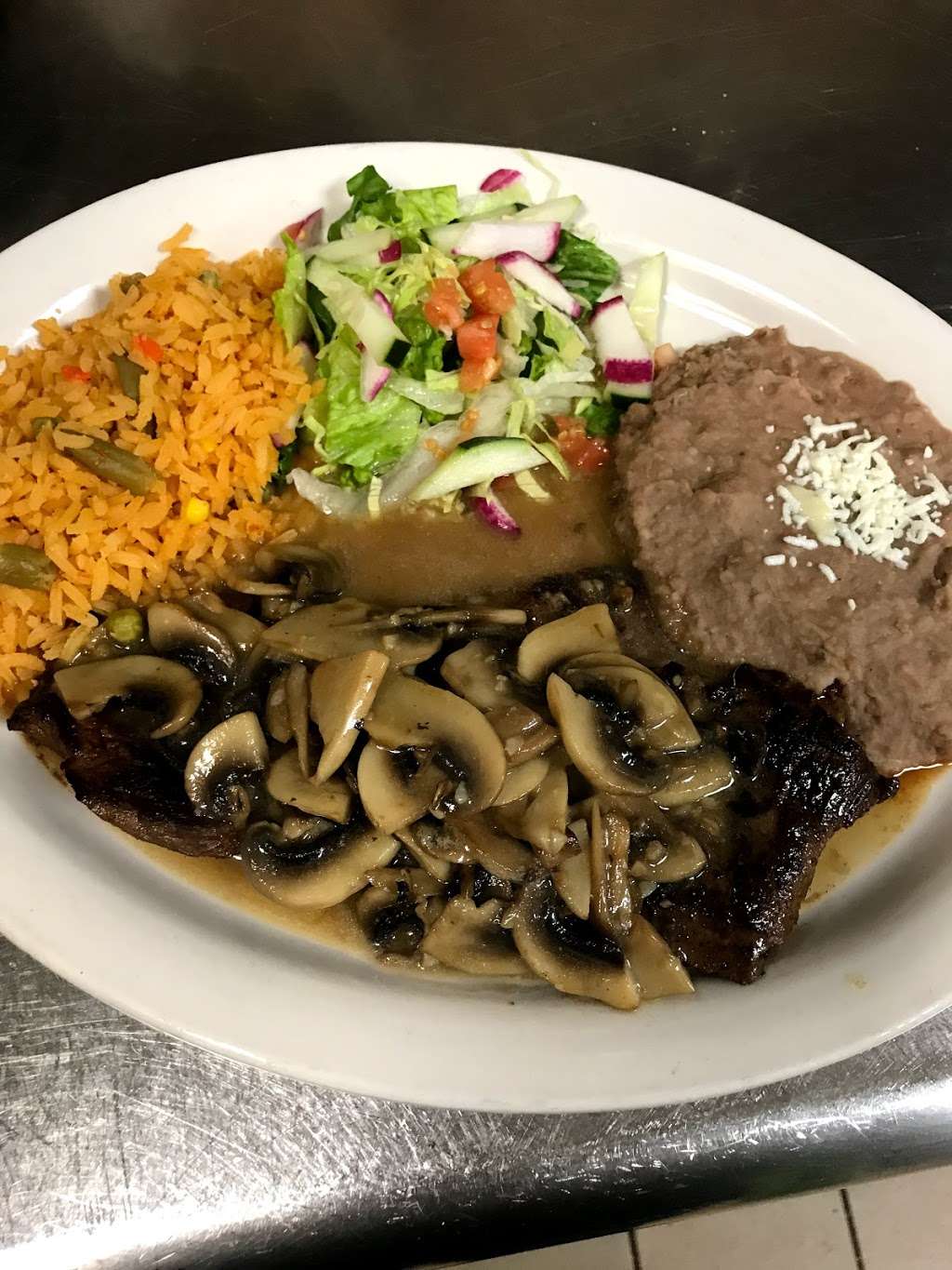CANCUN CAFE & MEXICAN GRILL | 1559 Sycamore Rd, Yorkville, IL 60560 | Phone: (331) 207-8143