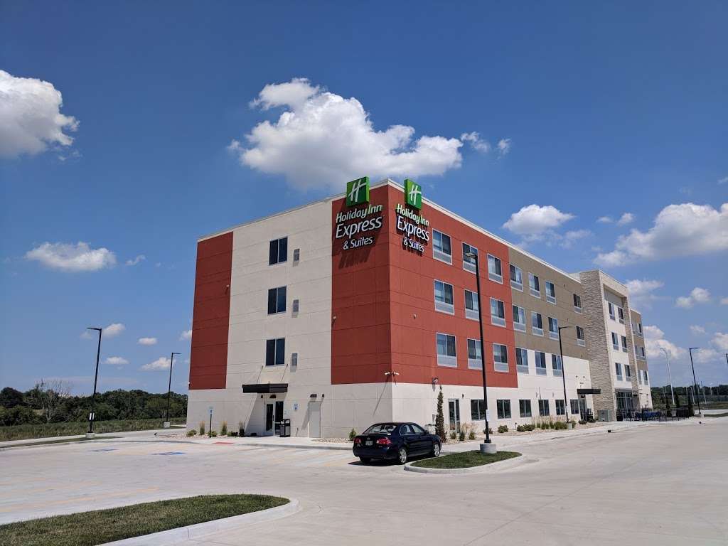 Holiday Inn Express & Suites Kansas City - Lees Summit | 1201 NW Innovation Parkway, Lees Summit, MO 64086 | Phone: (816) 600-2405