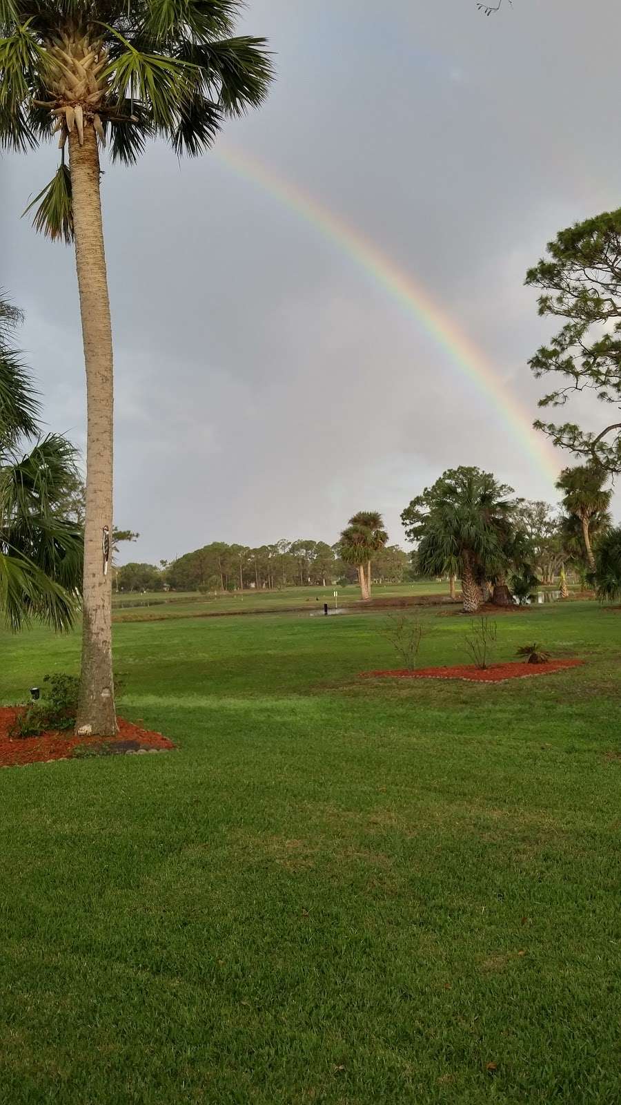 Hidden Lakes Golf Club | 35 Fairgreen Ave, New Smyrna Beach, FL 32168, USA | Phone: (386) 427-4138