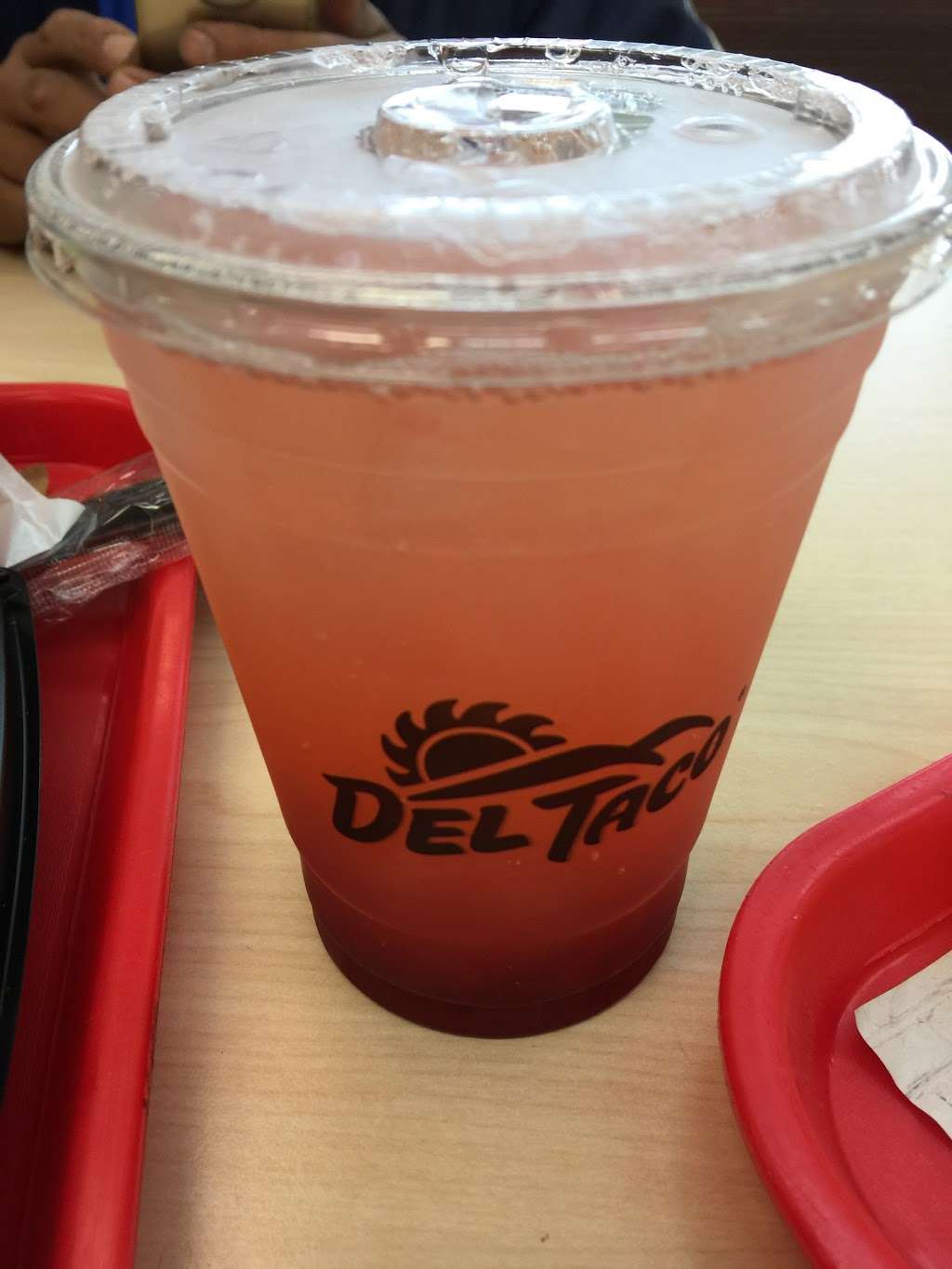 Del Taco | 3864 Sierra Ave, Fontana, CA 92336, USA | Phone: (909) 823-4935