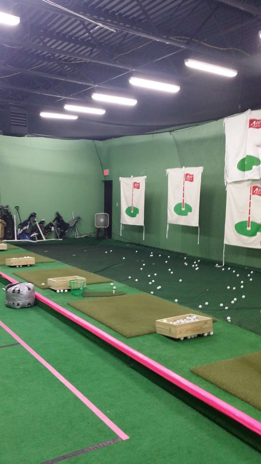 FAIRFAX GOLF | 3887 Pickett Road, Fairfax, VA 22031, USA | Phone: (571) 529-6472