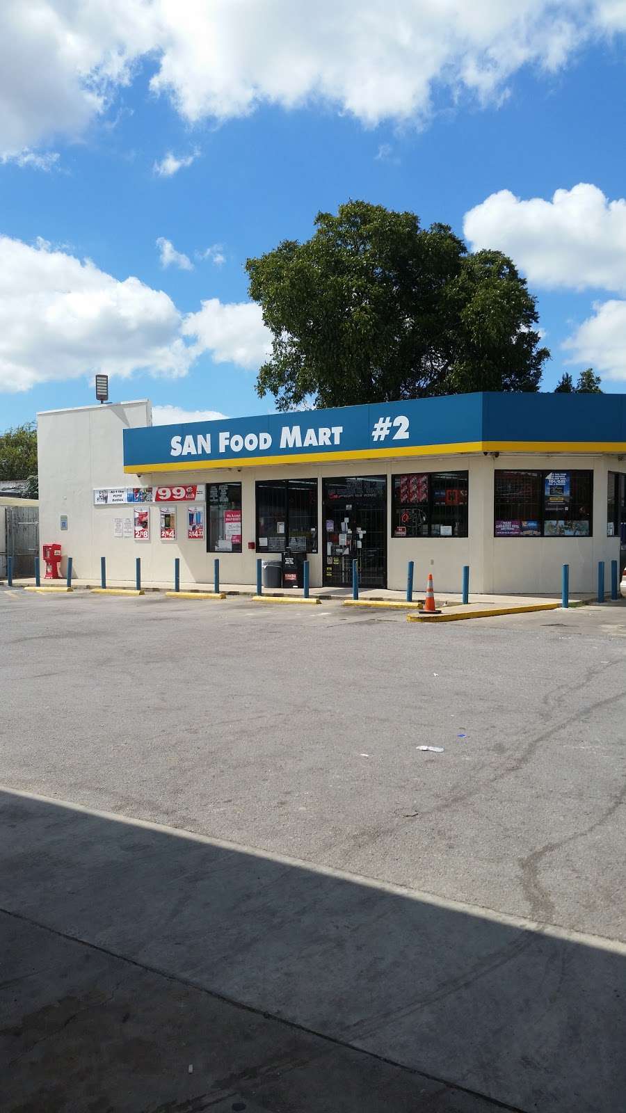 San Food Mart #2 | 2101 Quintana Rd, San Antonio, TX 78211, USA | Phone: (210) 922-7799