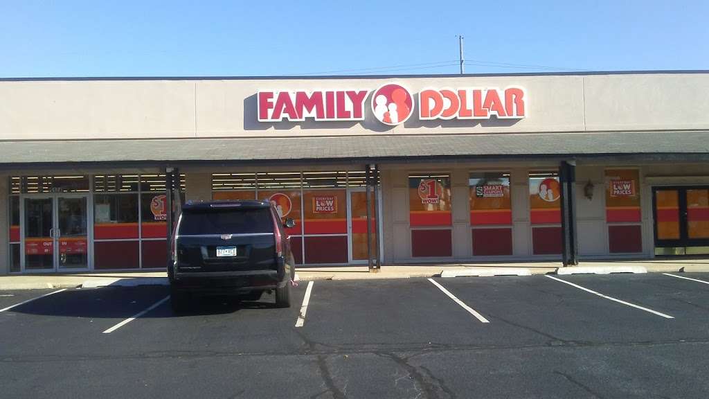 Family Dollar | 5124 Pine Island Dr, Crown Point, IN 46307 | Phone: (219) 682-0068