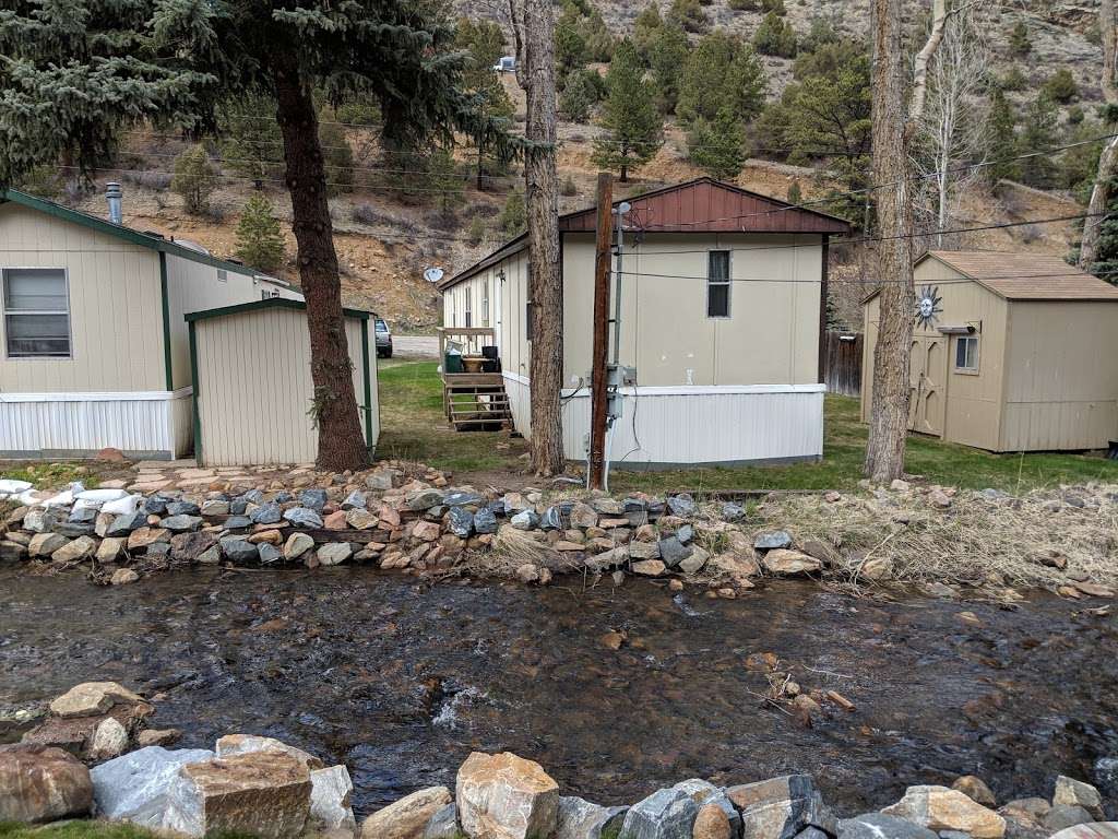 Cottonwood RV & Mobile Home Park | 1485 Chicago Creek Rd, Idaho Springs, CO 80452, USA | Phone: (303) 567-2617