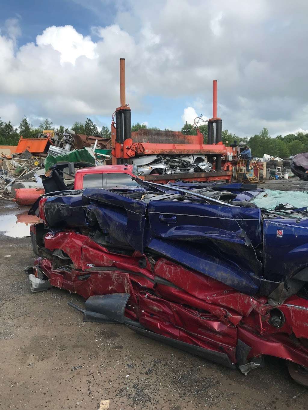 Wilcox Auto Salvage & Metal Recycling | 241 Old Mill Rd, Sellersville, PA 18960, USA | Phone: (215) 257-1220