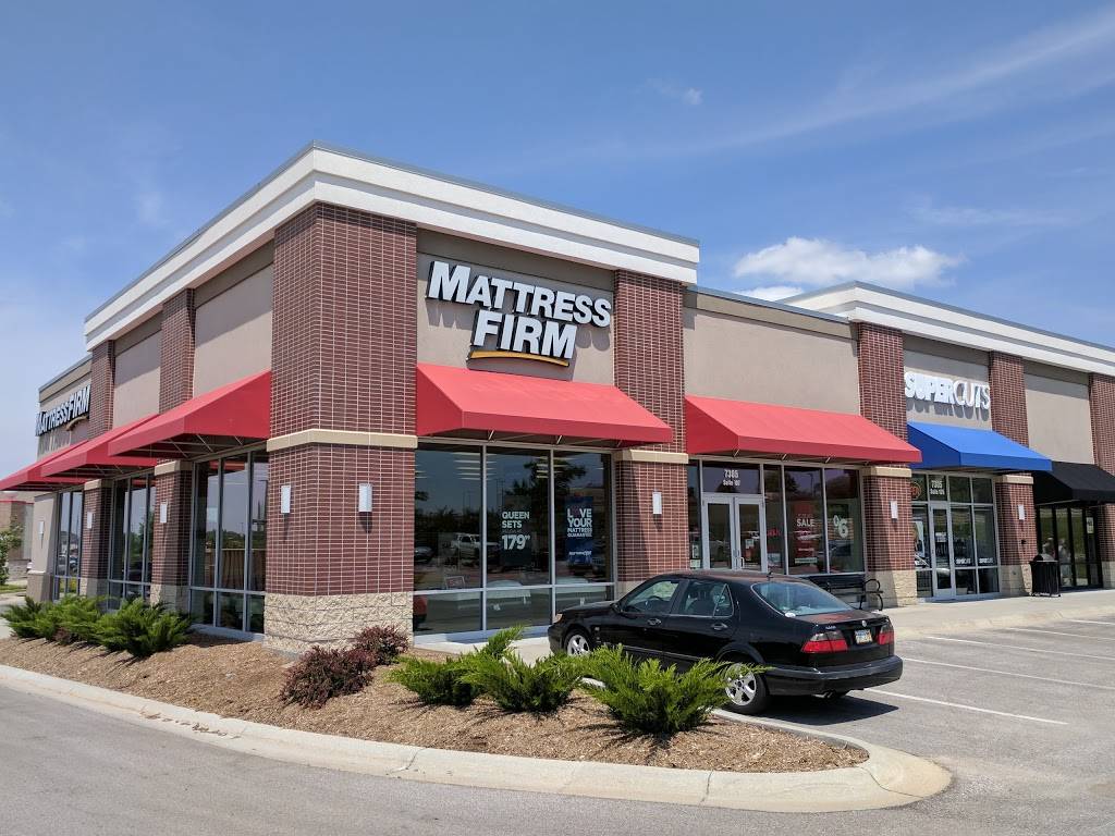 Mattress Firm Shadow Lake | 7305 Towne Center Pkwy Ste 107, Papillion, NE 68046, USA | Phone: (402) 934-1100