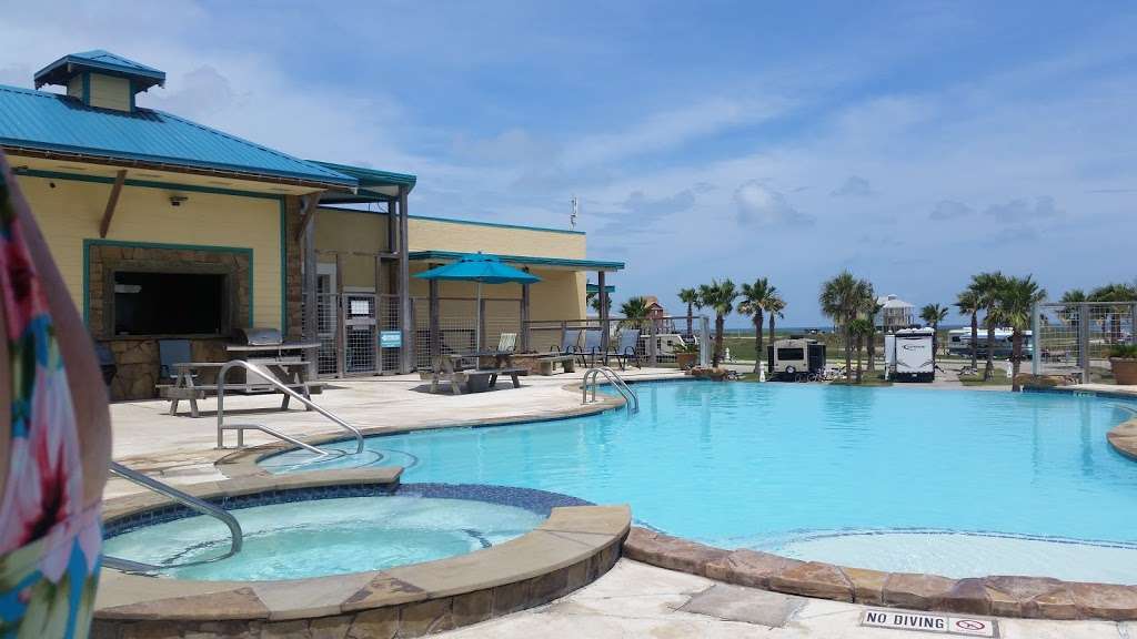 Sandpiper RV Resort | 201 Seawall Blvd, Galveston, TX 77550, USA | Phone: (409) 765-9431